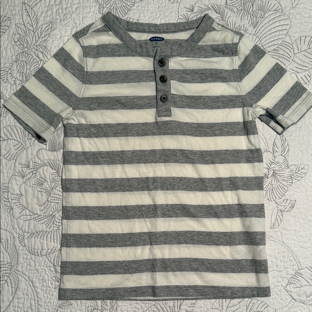 Old Navy Gray and White Striped Button Down Shirt